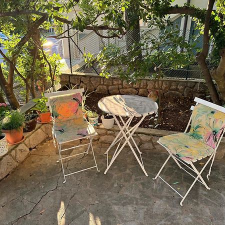 Lory Apartmani Dramalj Buitenkant foto