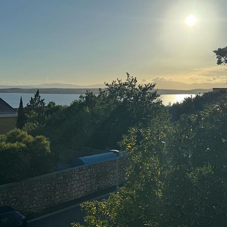 Lory Apartmani Dramalj Buitenkant foto