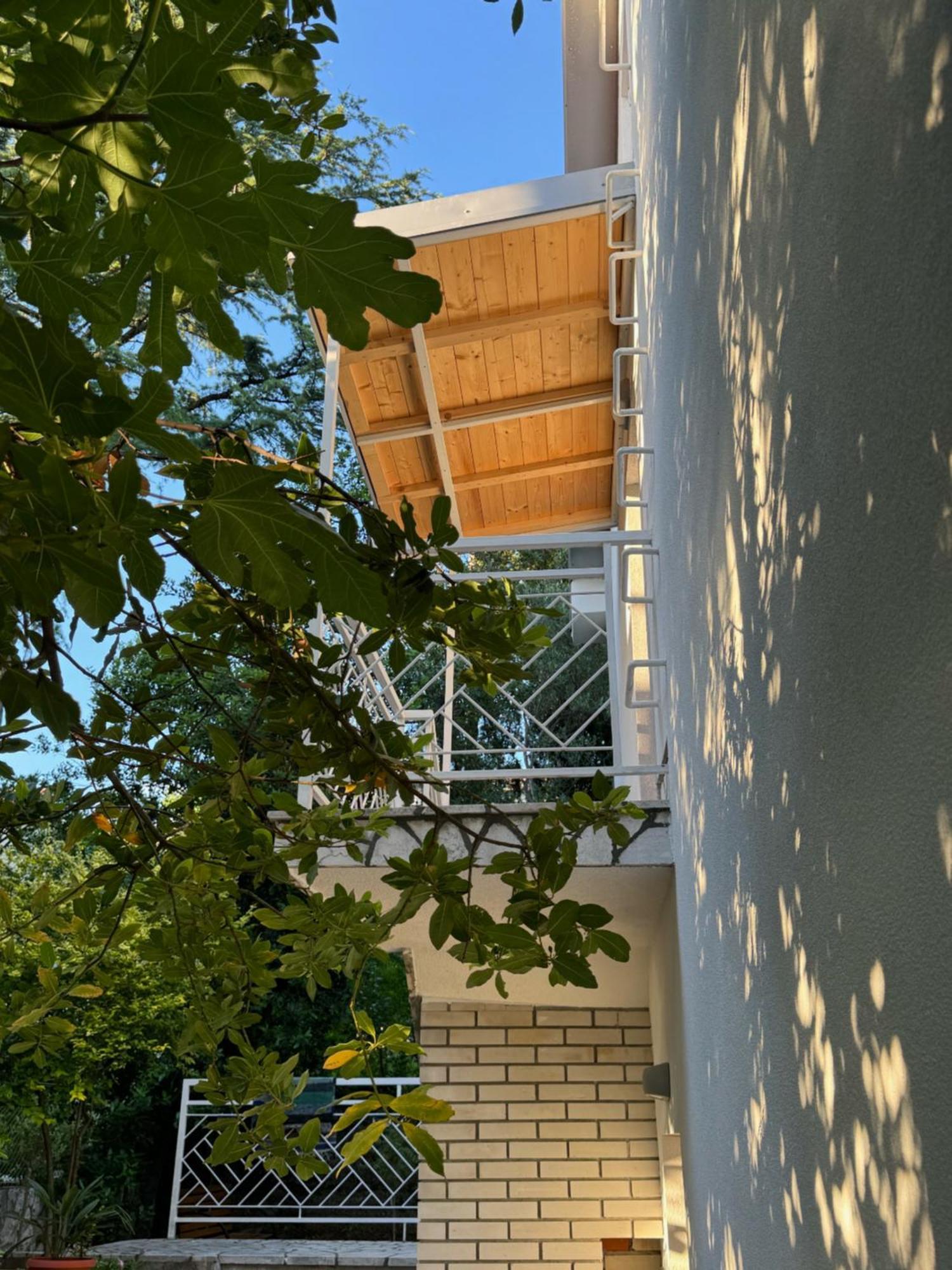 Lory Apartmani Dramalj Buitenkant foto