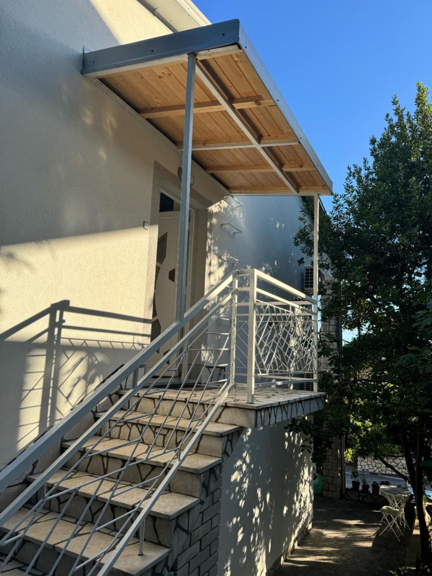 Lory Apartmani Dramalj Buitenkant foto