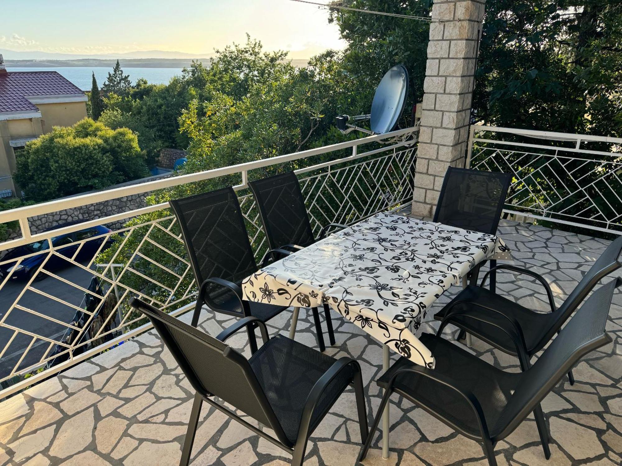 Lory Apartmani Dramalj Buitenkant foto